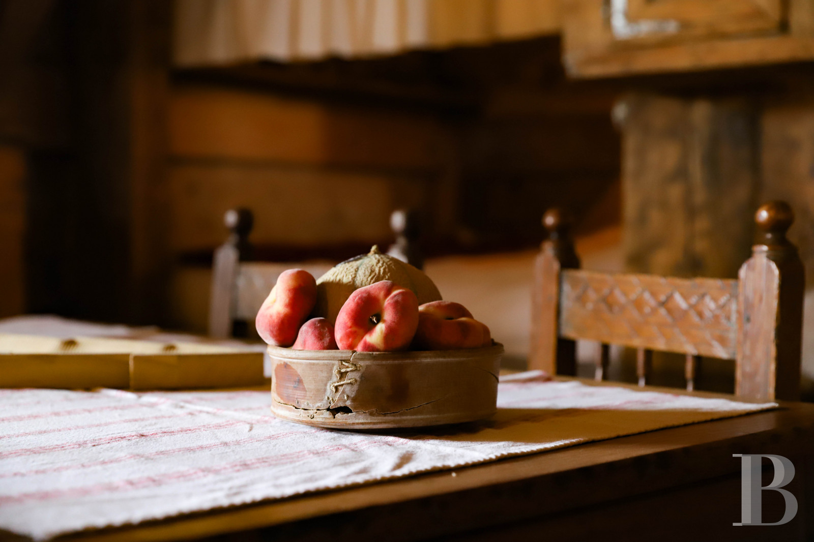 A traditional chalet barn surrounded by alpine pastures in Haute-Savoie, not far from Morzine - photo  n°21